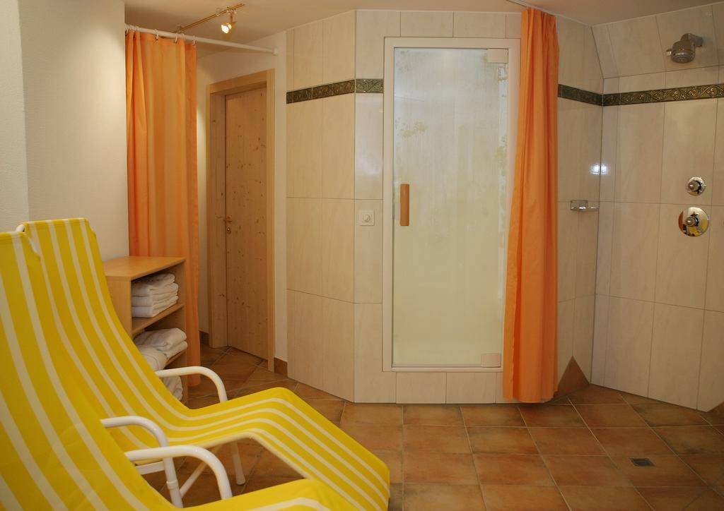 Chalet-Hotel Larix Davos Buitenkant foto