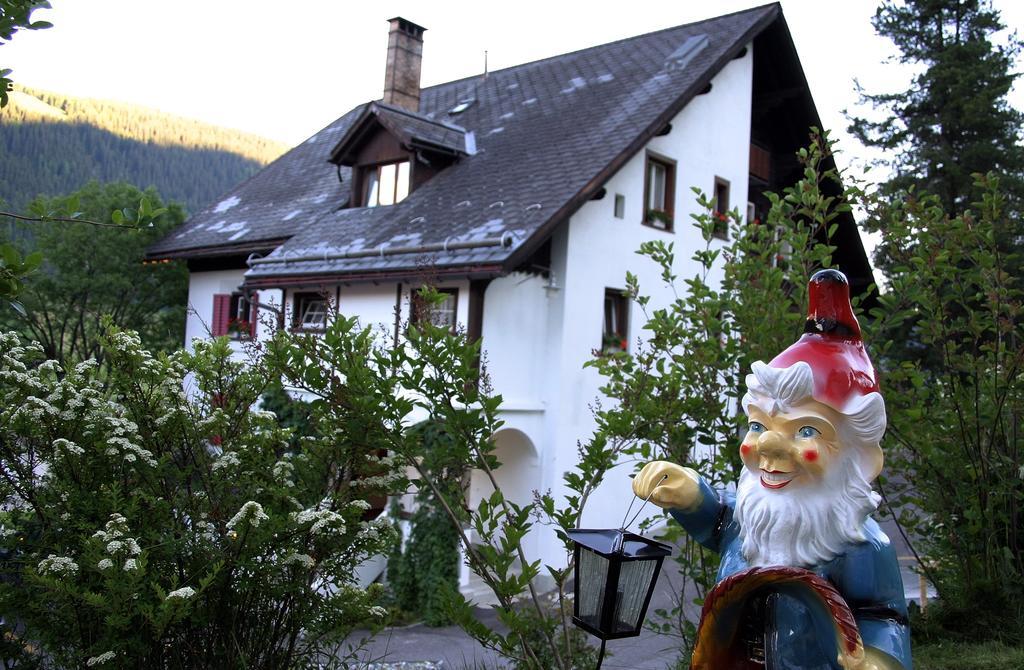Chalet-Hotel Larix Davos Buitenkant foto