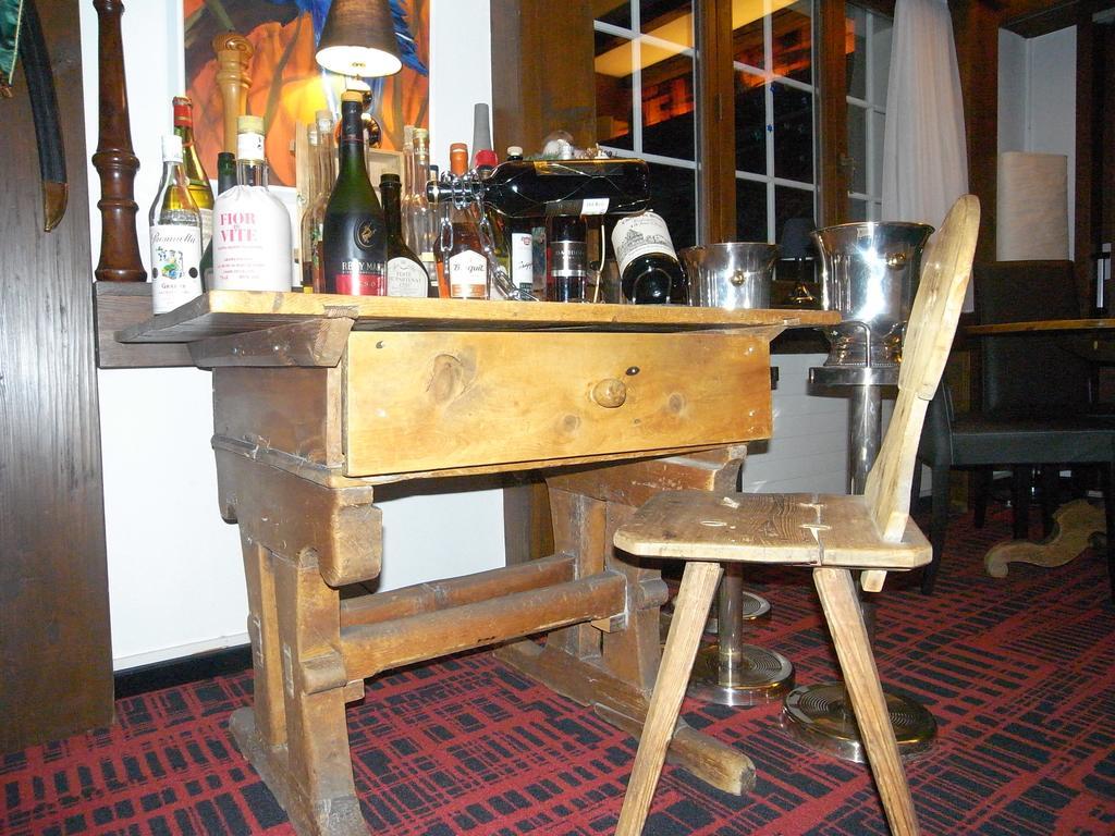 Chalet-Hotel Larix Davos Buitenkant foto