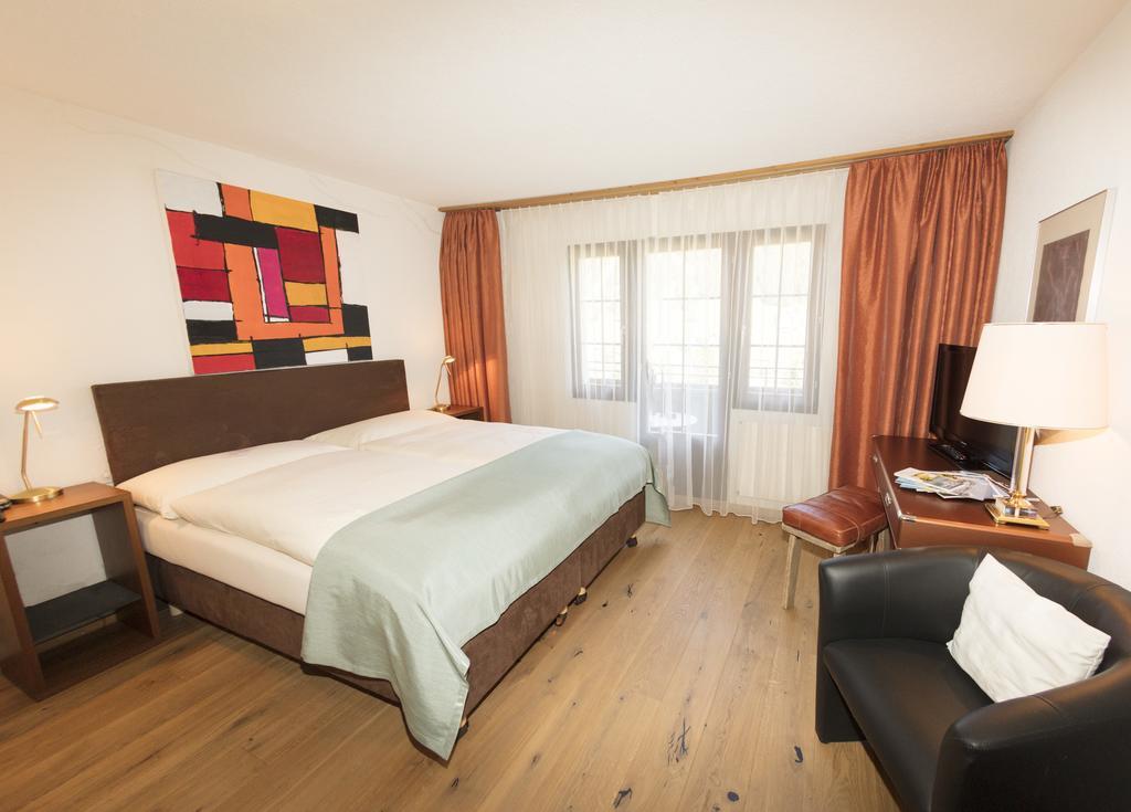 Chalet-Hotel Larix Davos Buitenkant foto