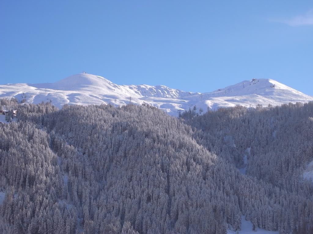 Chalet-Hotel Larix Davos Buitenkant foto